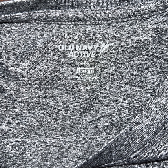 Old navy go-dry technical workout shirt small black & white flecks. EUC! - Picture 2 of 3